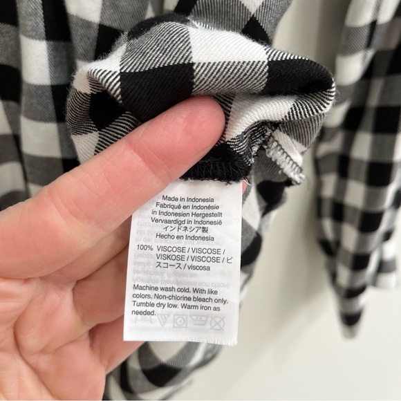 Madewell wrap front shirt in Buffalo check black white size viscose small j8069 - Picture 11 of 14